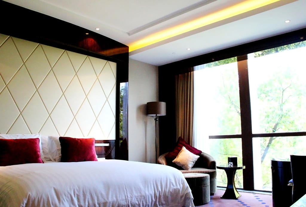 New Century Grand Hotel Nanxun Хужу Стая снимка